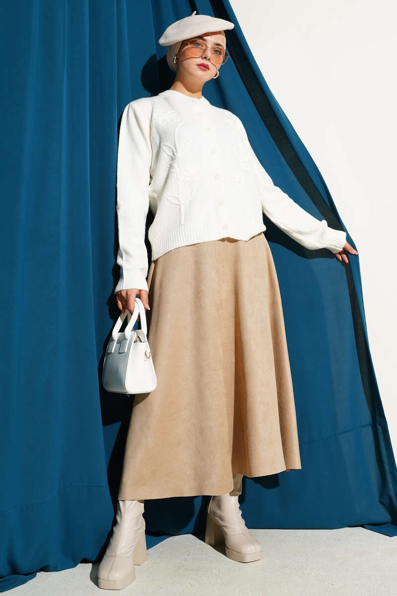 Floral Embroidered Short Knit Cardigan Ecru - الصورة 2