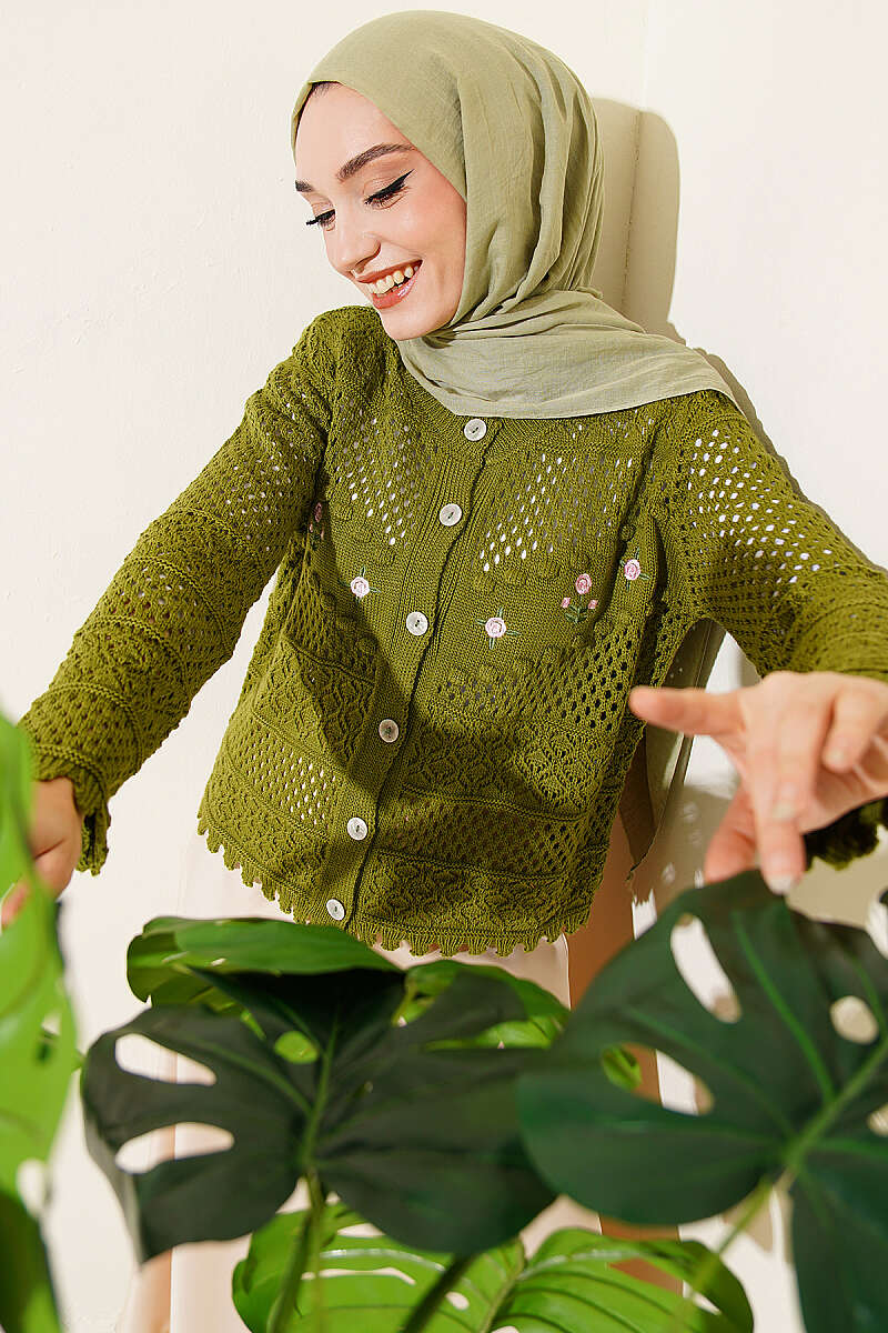 Floral Embroidery Openwork Short Knit Cardigan Green