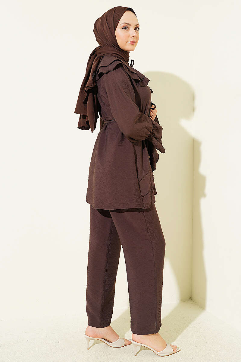 Double Collar Tied Two-Piece Set Brown – Bild 3