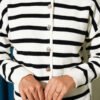 Striped Button Detail Short Knit Cardigan Ecru - Imagen 4