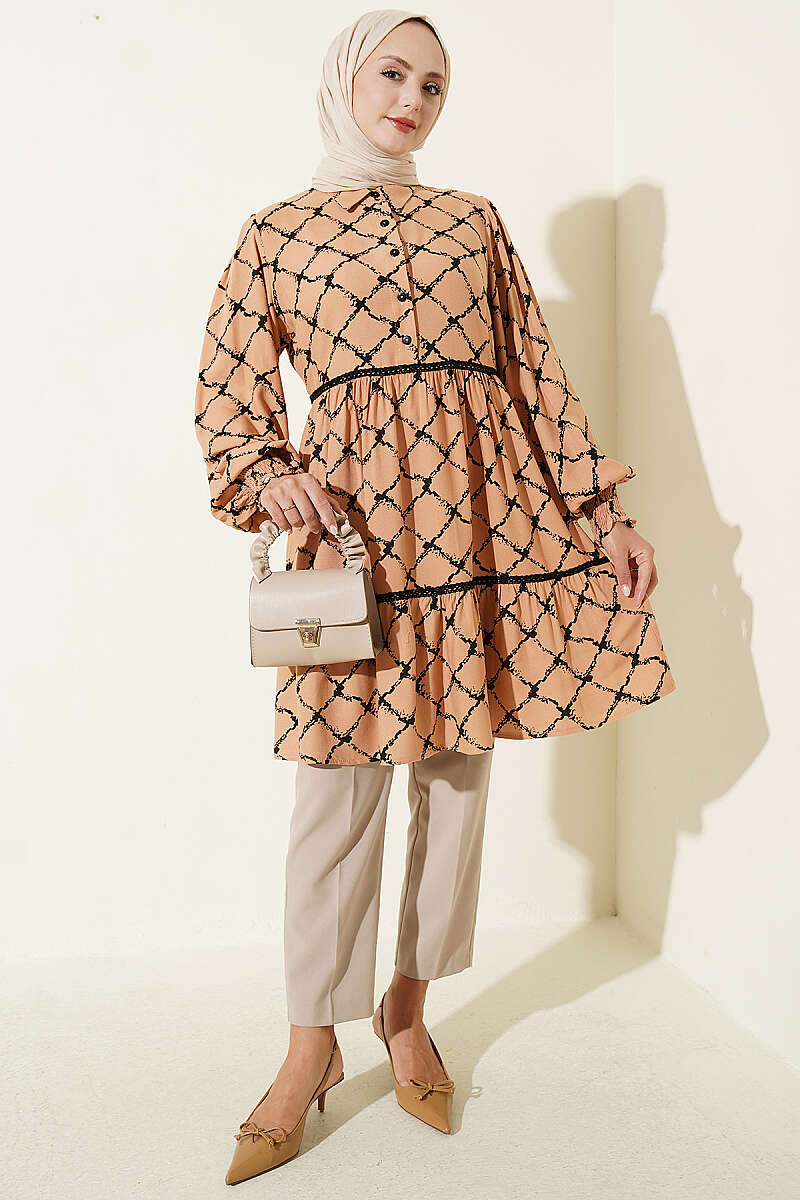 Lace-Detail Waistband Tunic Camel - الصورة 2