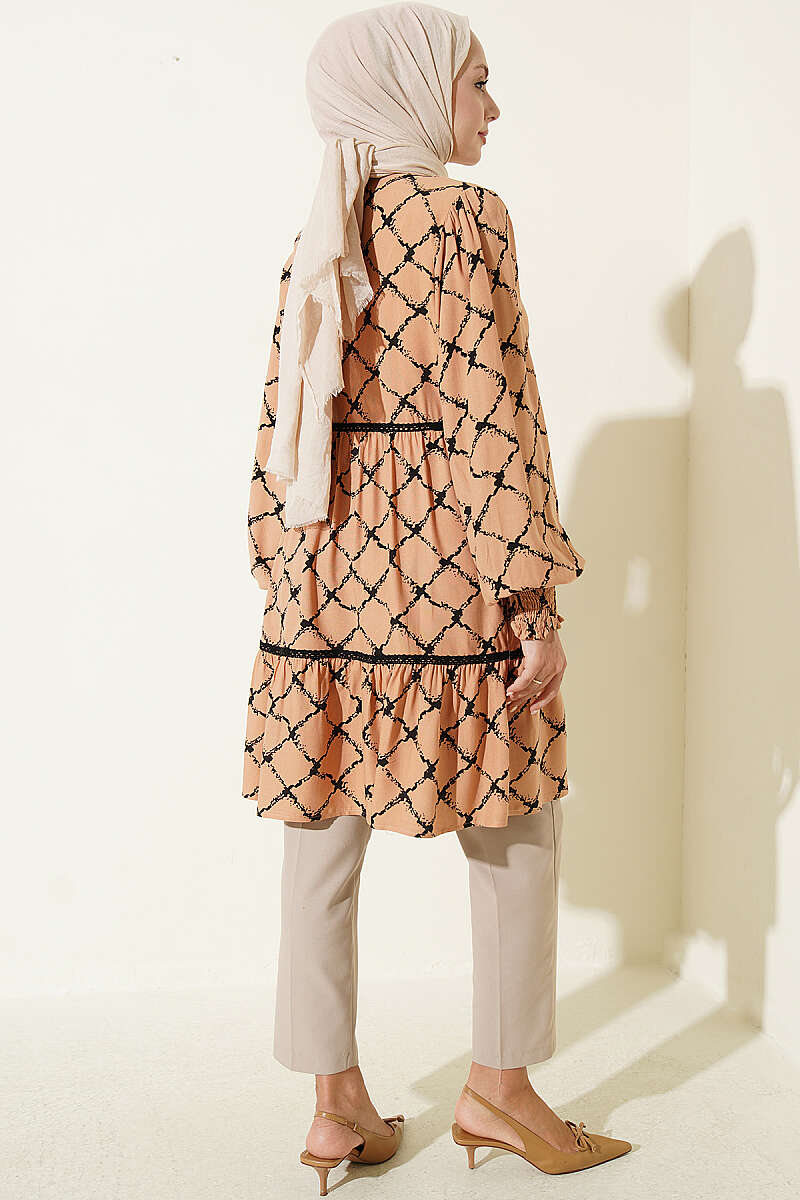 Lace-Detail Waistband Tunic Camel - الصورة 3