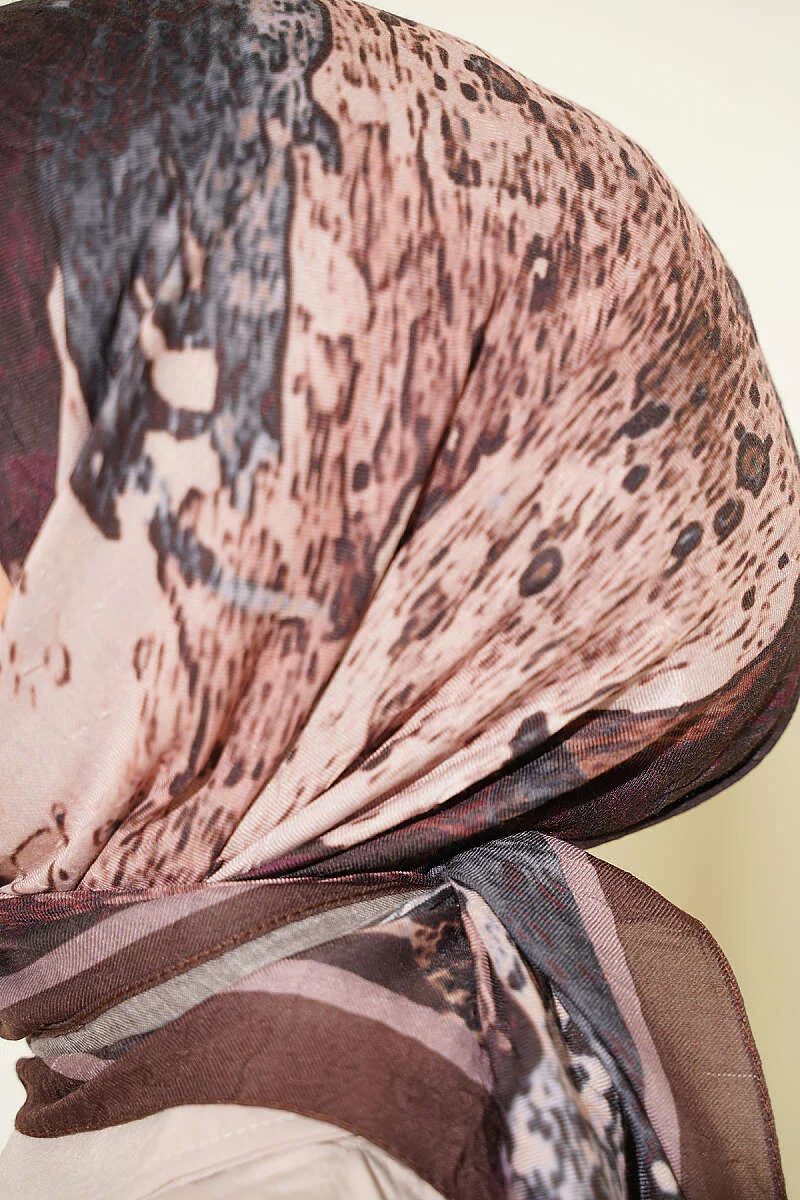 Printed Ayda Bamboo Crepe Scarf Brown - immagine 4