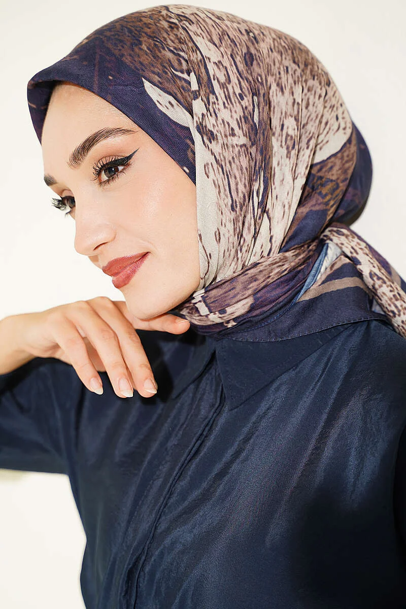 Printed Ayda Bamboo Crepe Scarf Navy Blue - Image 2