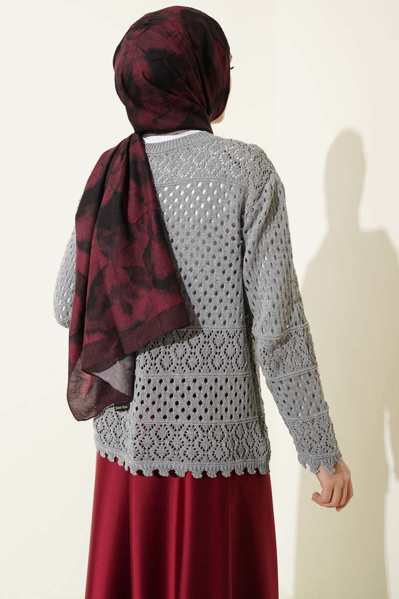Button-Up Textured Short Knit Cardigan Grey – Image 3