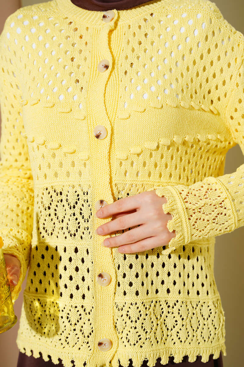 Button-Up Textured Short Knit Cardigan Yellow - Image 4