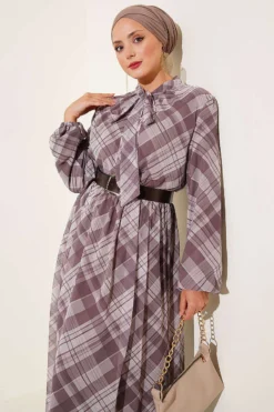 Alternatieve weergave van Checkered Belted Chiffon Dress Mink
