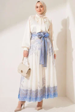 Vue alternative de Ethnic Patterned Self-Belt Skirt Blue