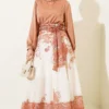 Ethnic Patterned Self-Belt Skirt Tan - Imagen 2