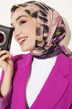 Alternative view of Brushed Pattern Soft Scarf Plum