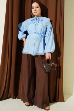 Alternative Ansicht von Lace Detail Ankle-Banded Shirt Blue