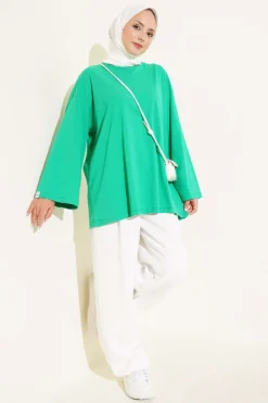 Alternative view of Wide Sleeve Basic Tunic Green