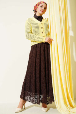 Alternative view of Short Knit Cardigan with Gold Buttons and Openwork Detail Yellow