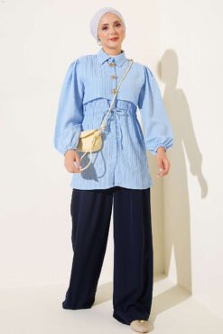 Alternative view of Button-Down Waist Tunic Shirt with Hem Edge Blue