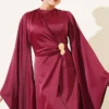 Wide Sleeve Satin Evening Dress with Gold Buckle Burgundy – Bild 2