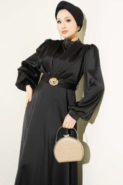 منظر بديل لـ Satin Evening Dress with Gold Buckle Black
