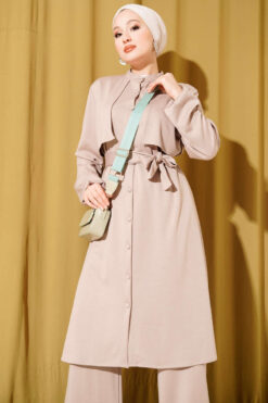 Alternative view of Hooded Cape Set Beige