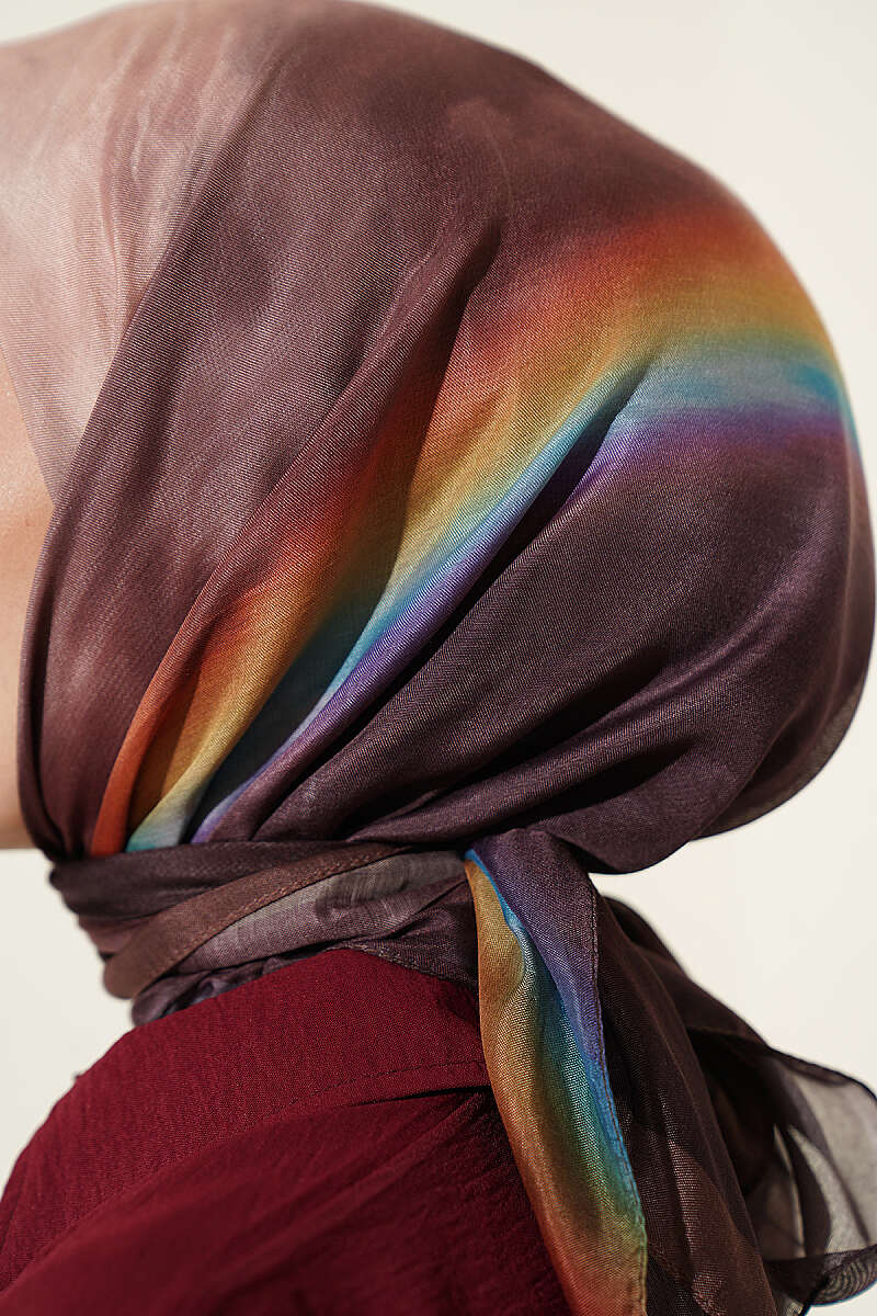 Assorted Hologram Patterned Scarf Set of 4 Assorted 7 - immagine 4