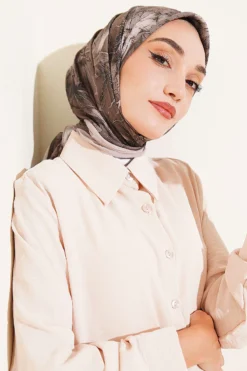 Floral Pattern Bamboo Crinkle Scarf Beige