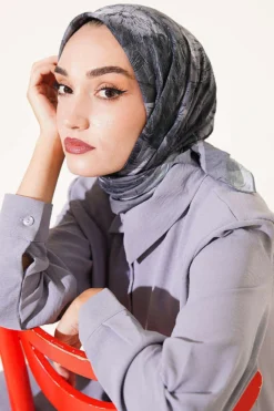 Alternative view of Floral Pattern Bamboo Crinkle Scarf with Stone Details Grey