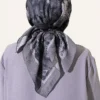 Floral Pattern Bamboo Crinkle Scarf with Stone Details Grey - immagine 3