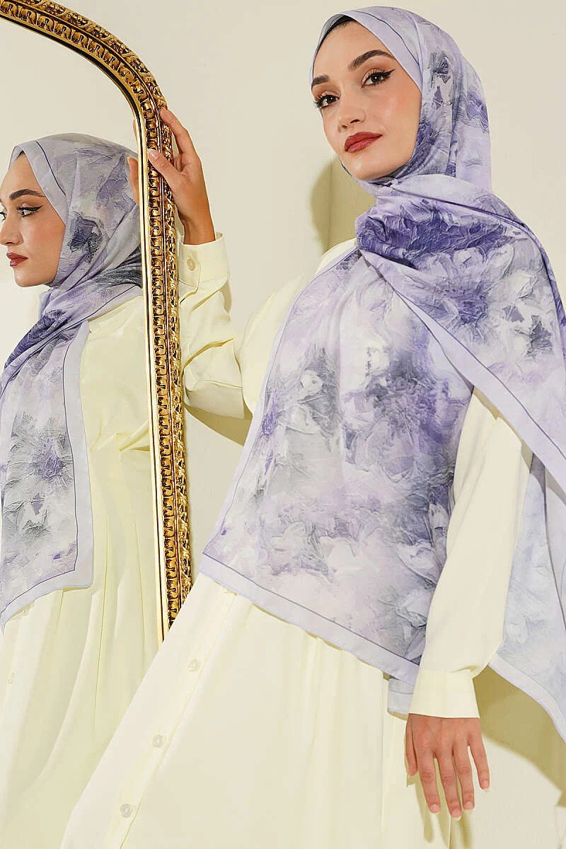 Floral Scarf with Fine Stripe Detail Lilac – Bild 5