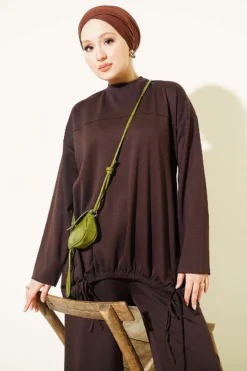 Alternative view of Two-Piece Set Brown