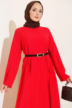 Alternative view of Two-Piece Set Red