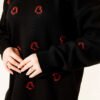 Heart Embroidered Knit Sweater Black - Afbeelding 4
