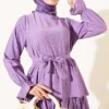 Tiered Dress with Belt Lilac – Bild 2