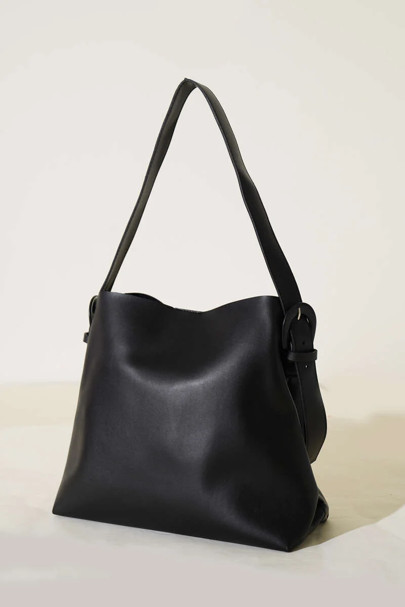 Belt Buckle Handle Bag Black