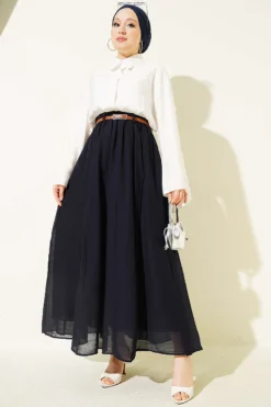 Vue alternative de Belted Voile Skirt Navy Blue