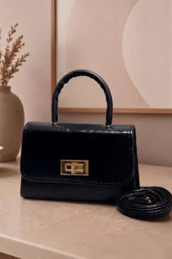 Handle Detail Lock Bag Black