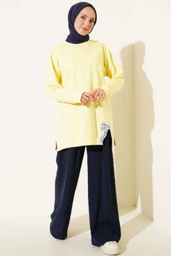 Vue alternative de Ribbon Detail Crew Neck Tunic Yellow