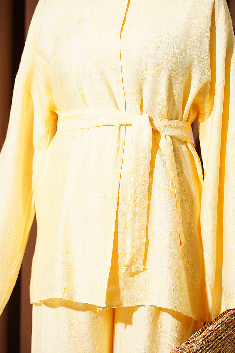 Belted Self-Patterned Two-Piece Set Golden - immagine 4