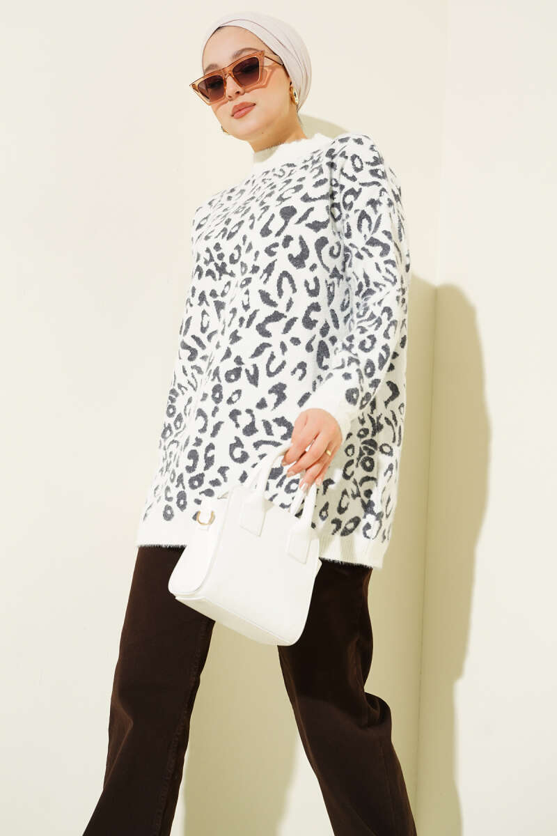 Leopard Print Detailed Hooded Sweater White