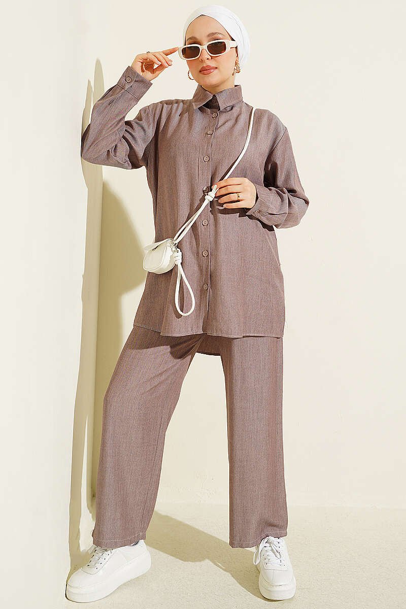 Cuffed Button Basic Two-Piece Set Mink