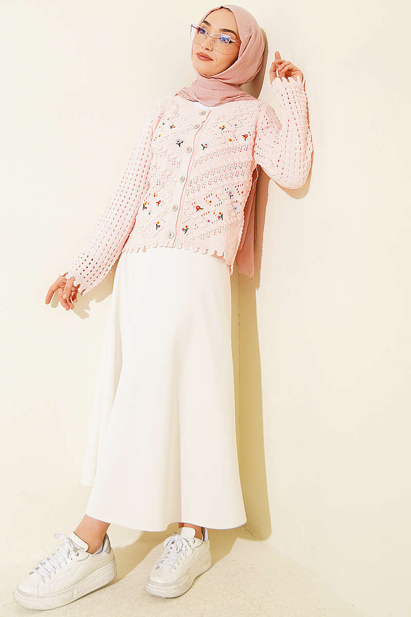 Short Knit Cardigan with Mini Floral Embroidery Pink - Image 2