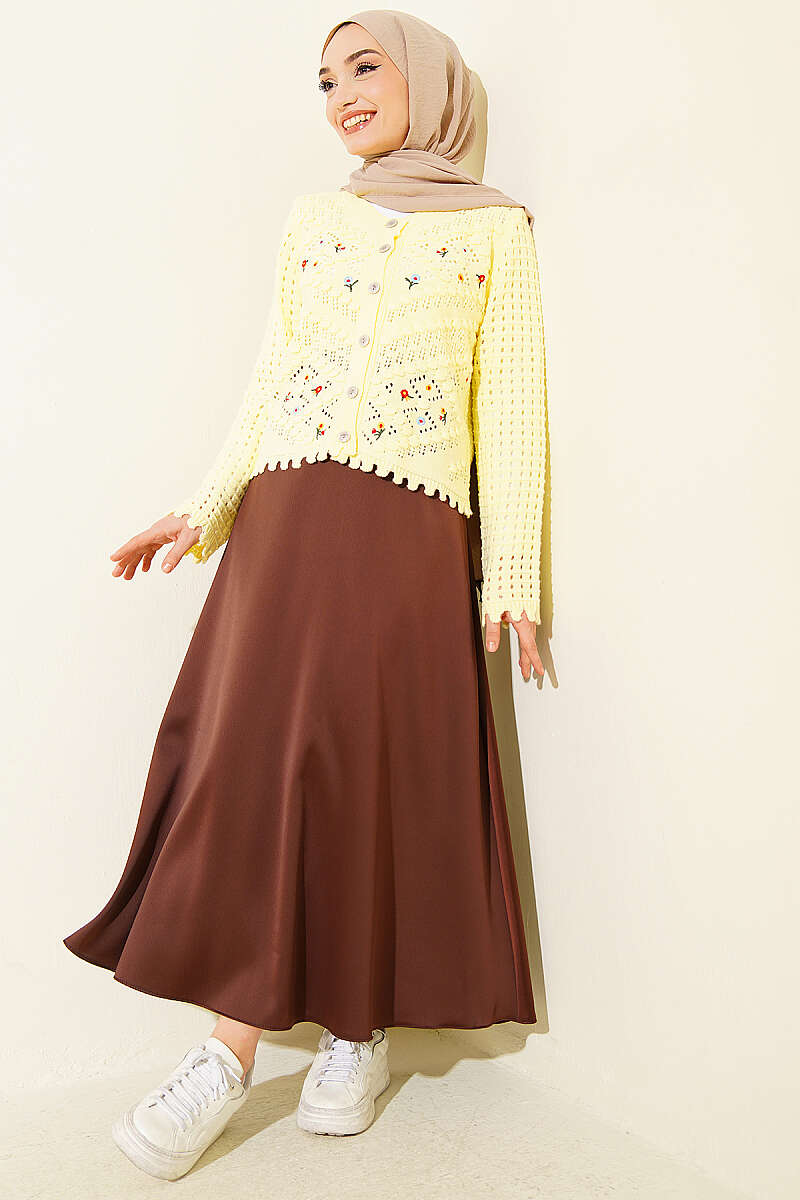 Short Knit Cardigan with Mini Floral Embroidery Yellow - Image 2