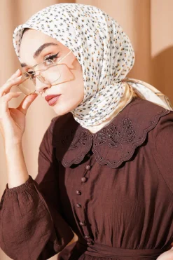 Vista alternativa de Floral Stripe Transition Scarf Ecru