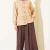 ⁦Button-Up Shirt with Bow Detail Beige⁩ - الصورة ⁦2⁩