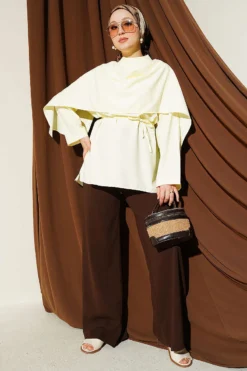 منظر بديل لـ Front Panel Detail Tunic Yellow
