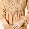 Embroidered Dress with Ankle Elastic Latte - Afbeelding 4
