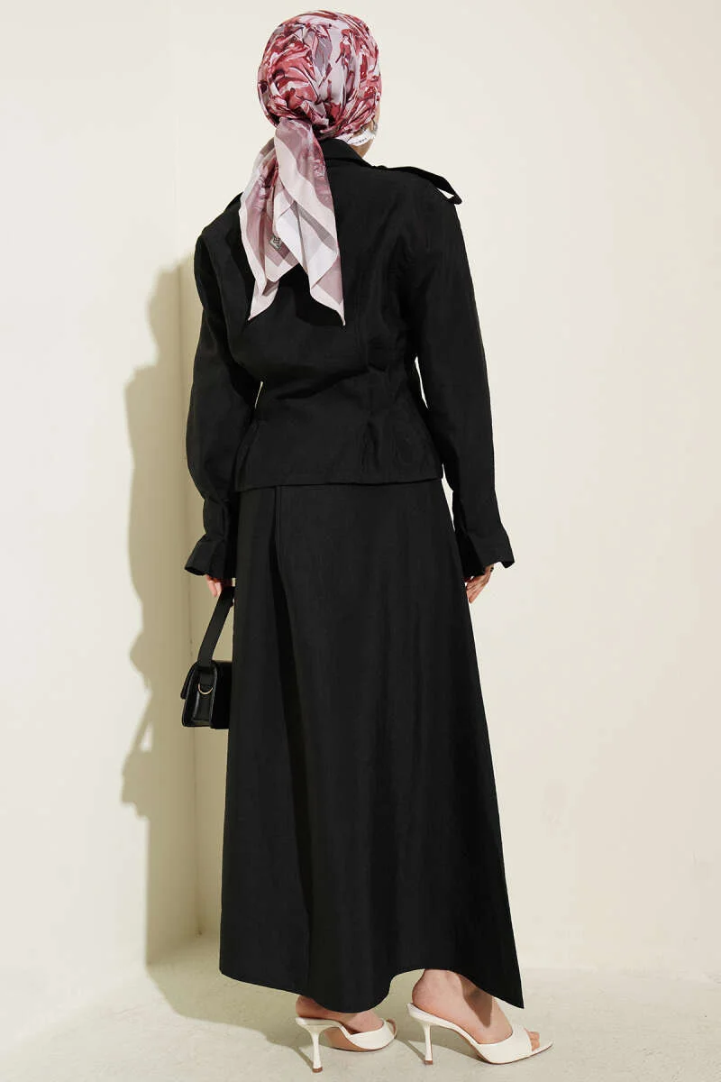 Shoulder Epaulette Waist-Pleated Skirt Set Black - الصورة 3