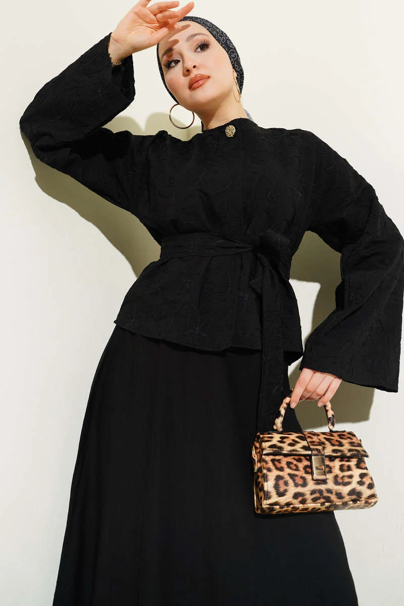 Shoulder Epaulette Waist-Pleated Skirt Set Black - الصورة 5