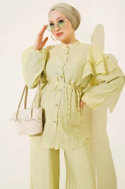 Alternative view of Two-Piece Set Hazel