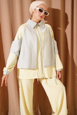 Alternative view of Two-Piece Set with Shoulder Stripe Yellow