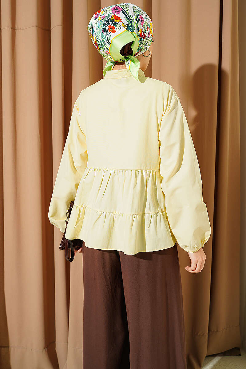 Short Shirt with Lace Trim Yellow - Imagen 3