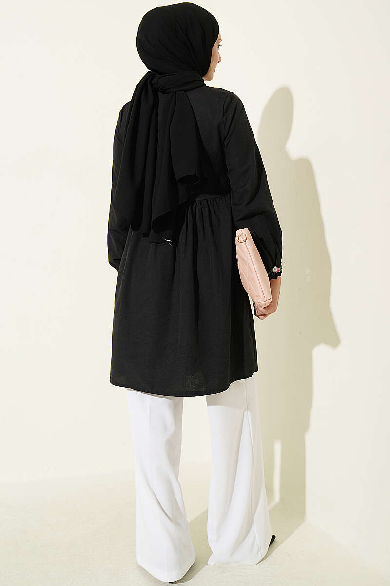 Embroidered Front Half-Button Tunic Black – Image 3
