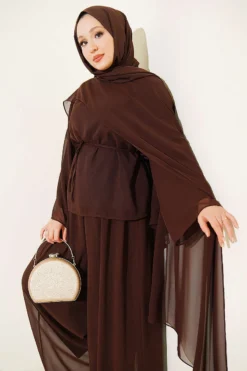 Alternative view of Two-Piece Set Brown